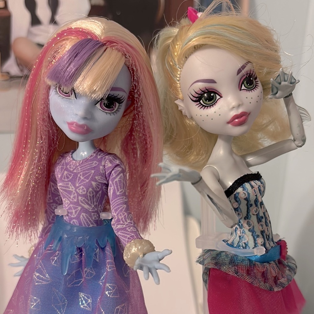 Monster High Doll bundle Lagooona Blue & Abby Bominable